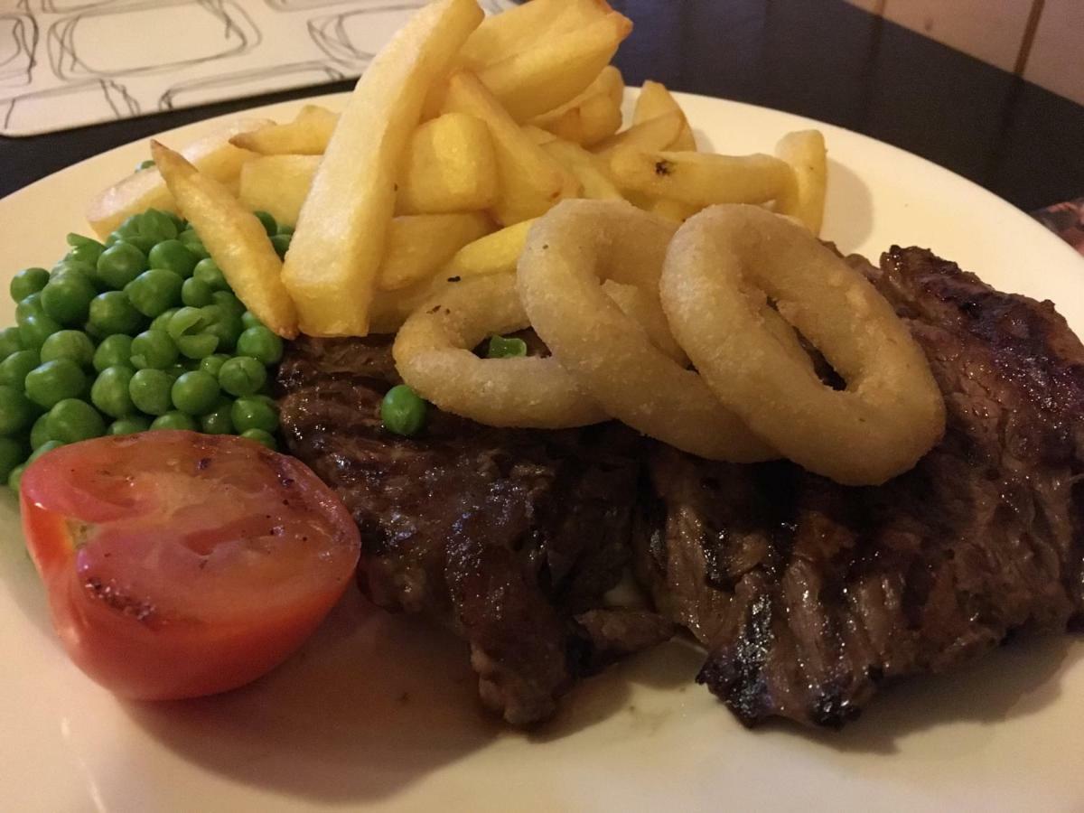 White Horse Tavern Телфорд Екстериор снимка